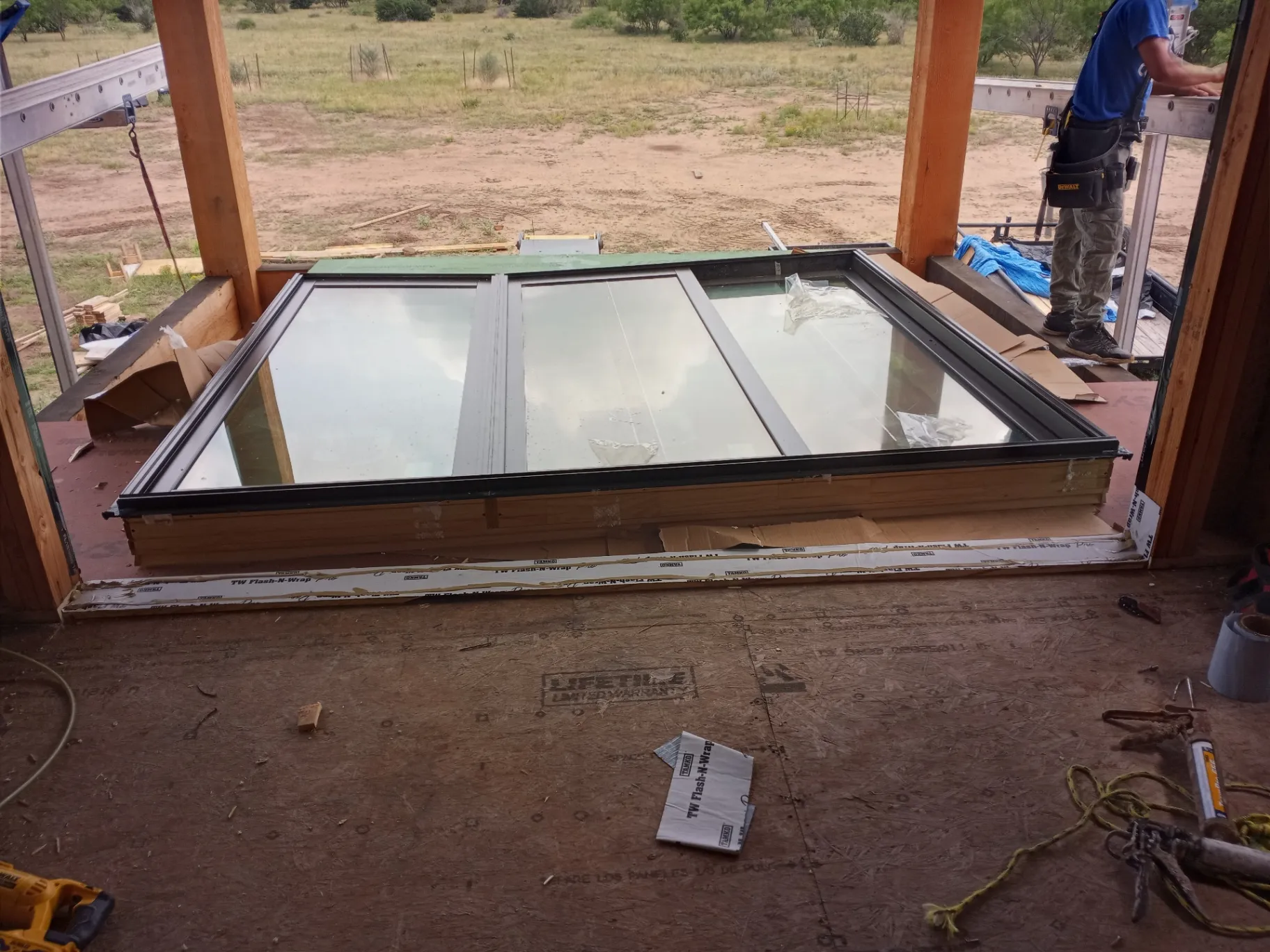 Gallery image 0