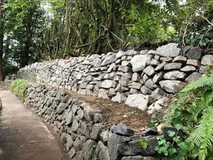 Rock Walls