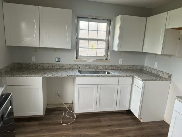 Gallery image 15
