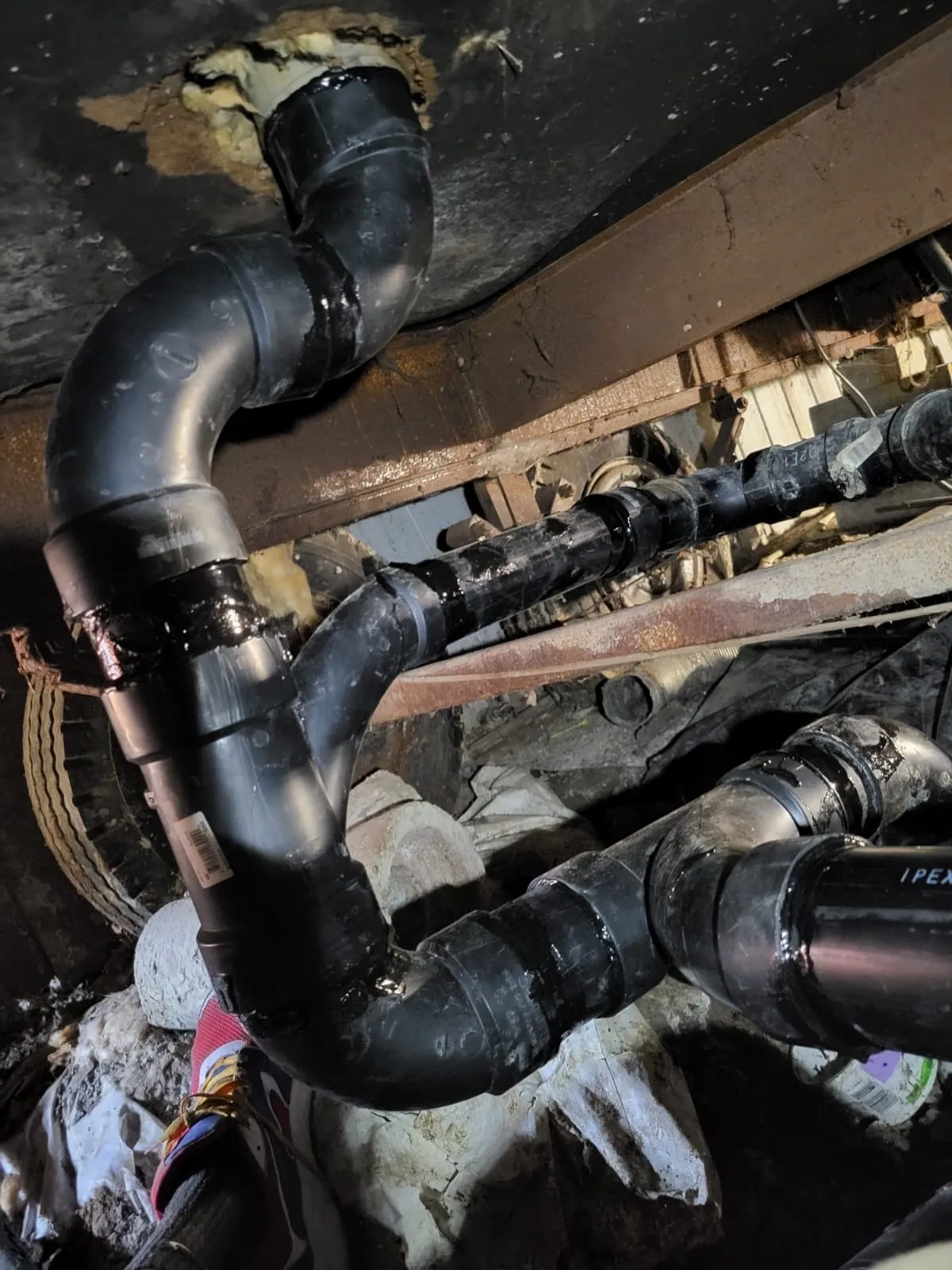 Pipe insulation removal