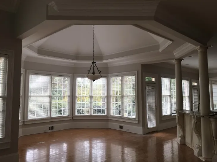 Gallery image 0