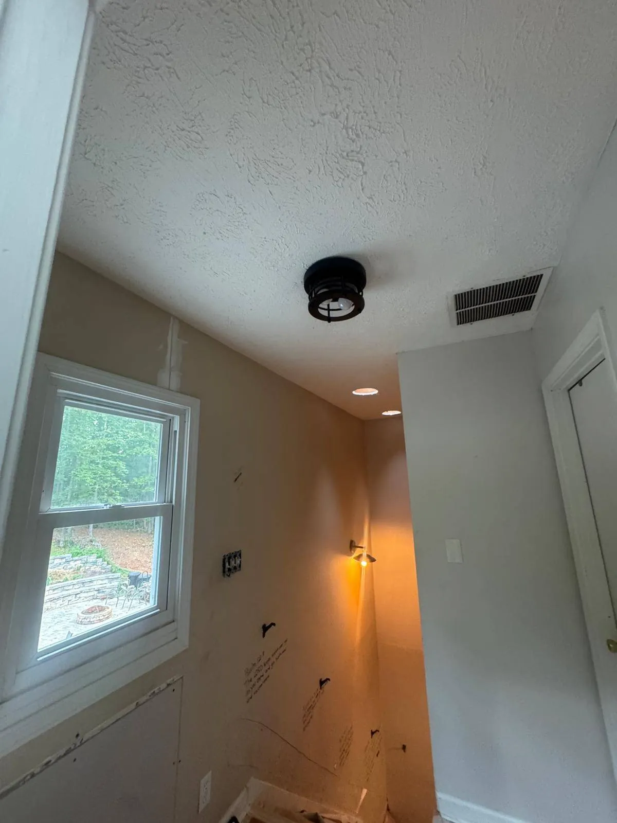Gallery image 0