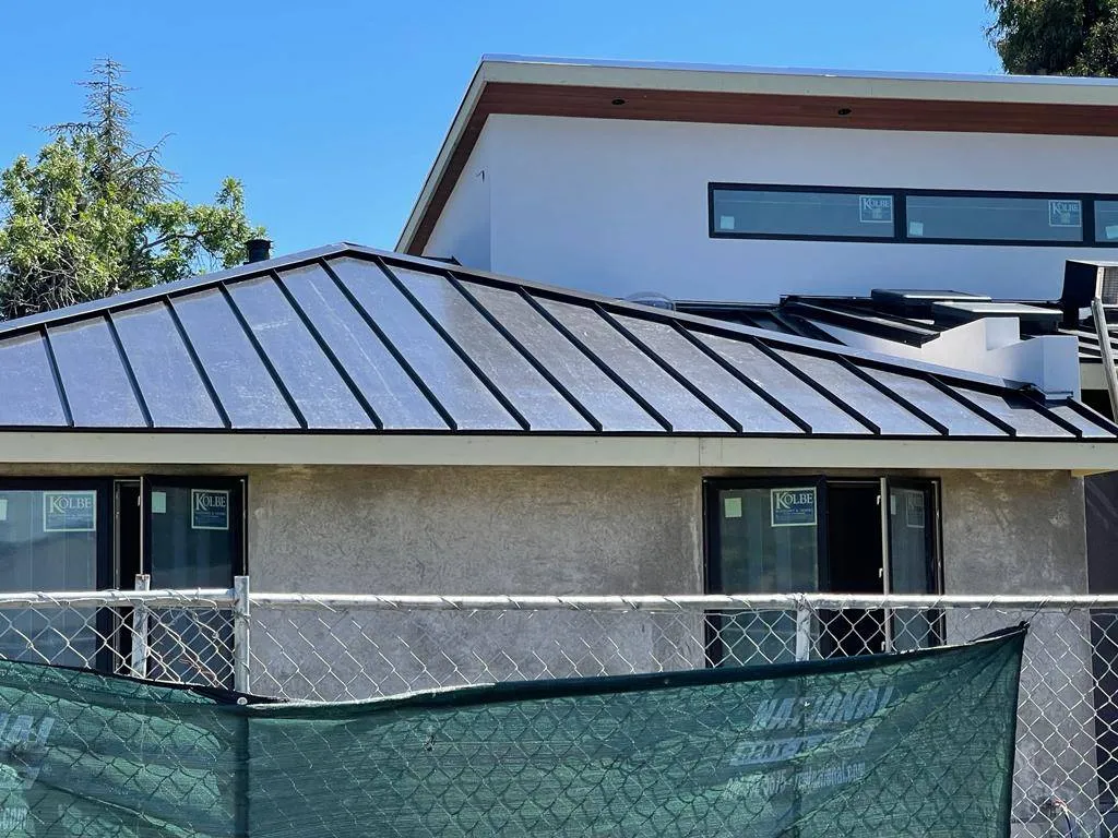 Lanuza Roofing Corporation