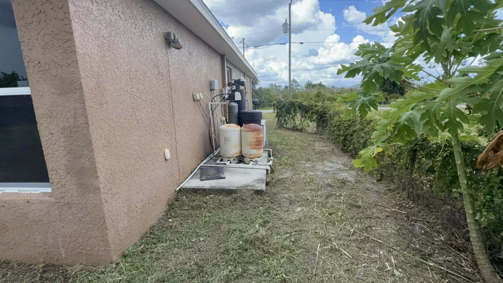 Contat Image