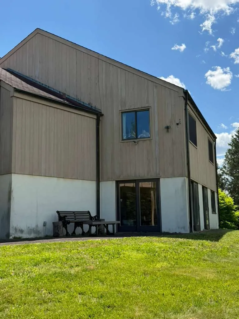 Gallery image 68