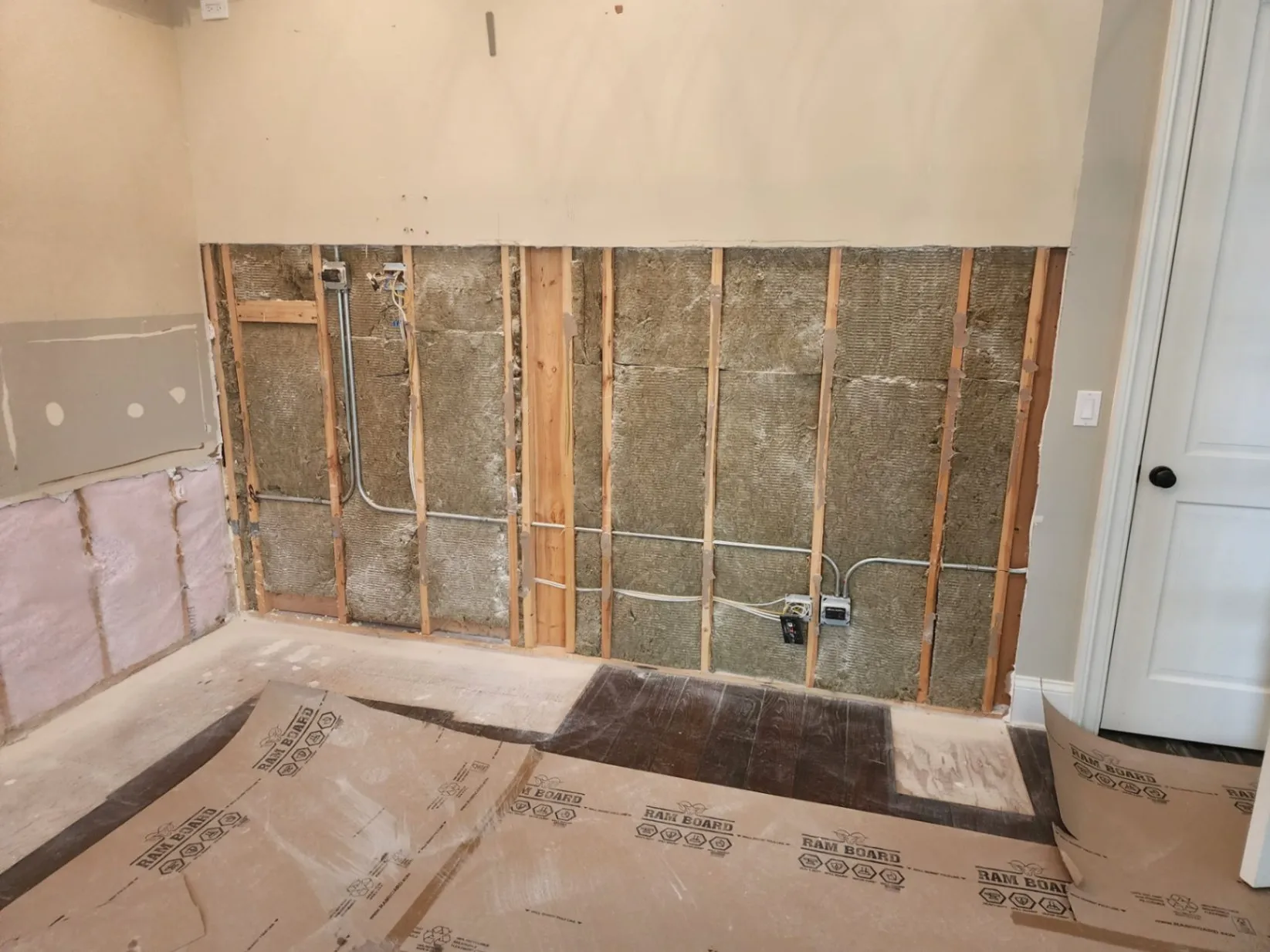 V & B Cleaning & Demolition Inc