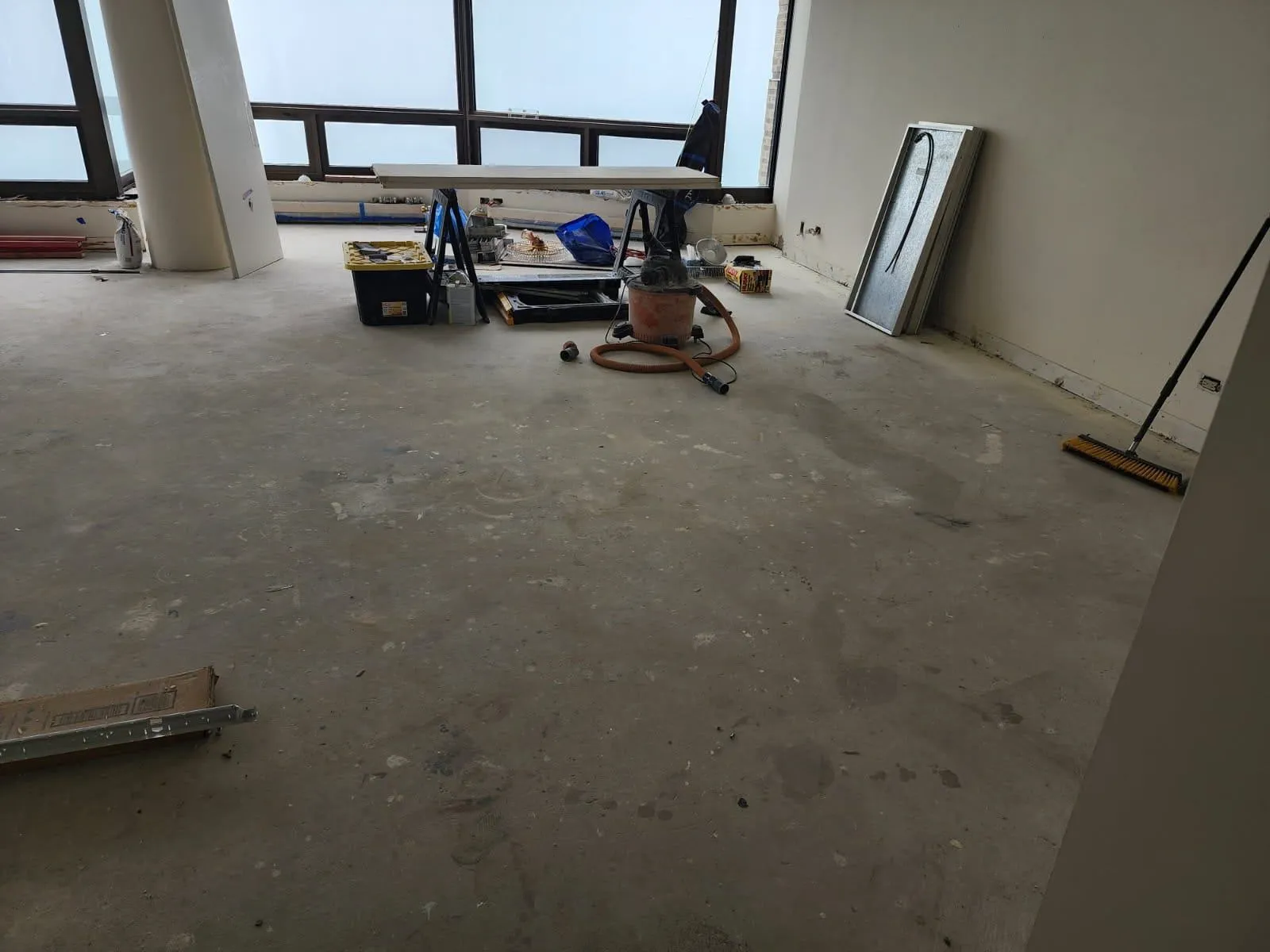 V & B Cleaning & Demolition Inc