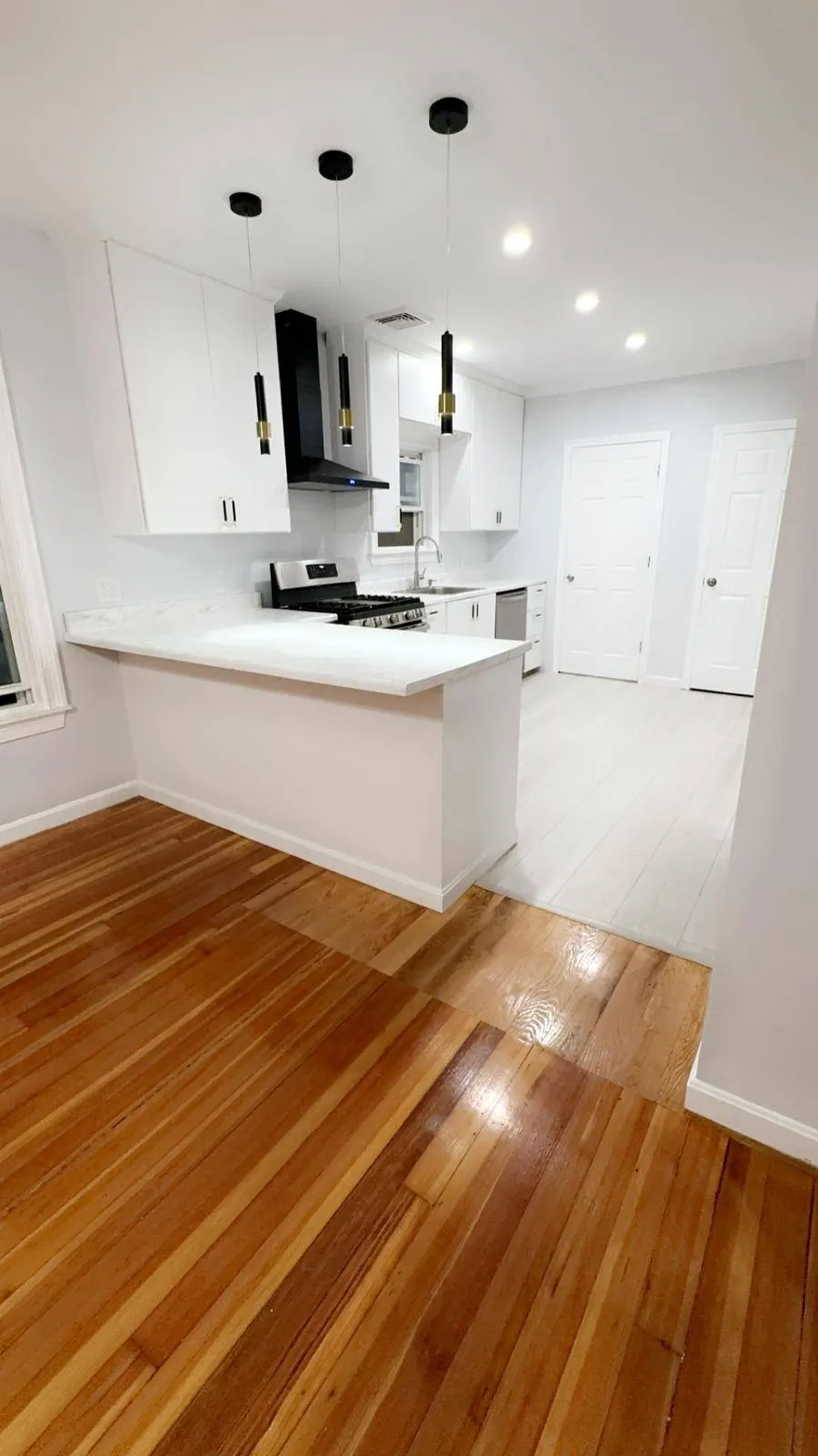 Gallery image 11