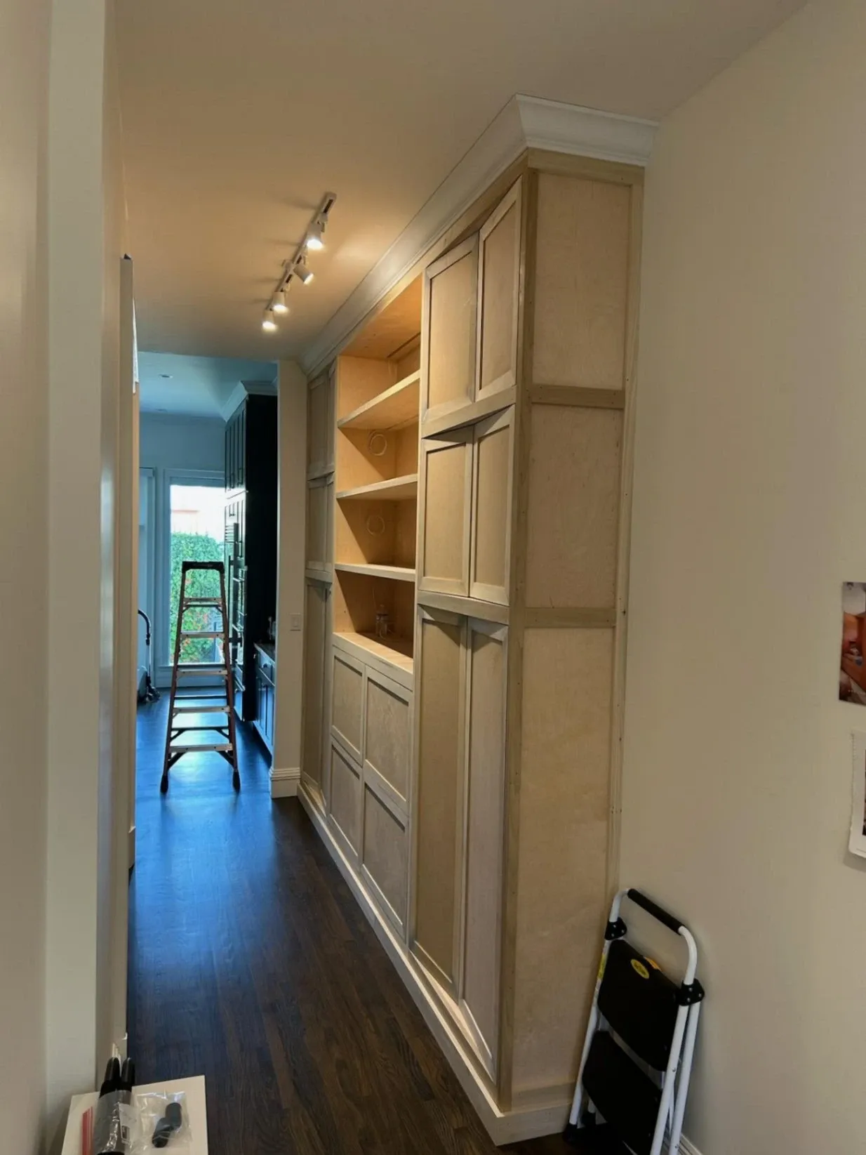 Gallery image 10