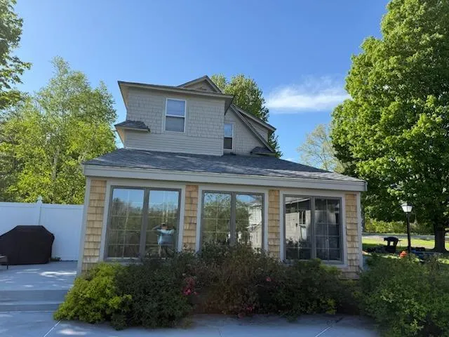 Gallery image 19