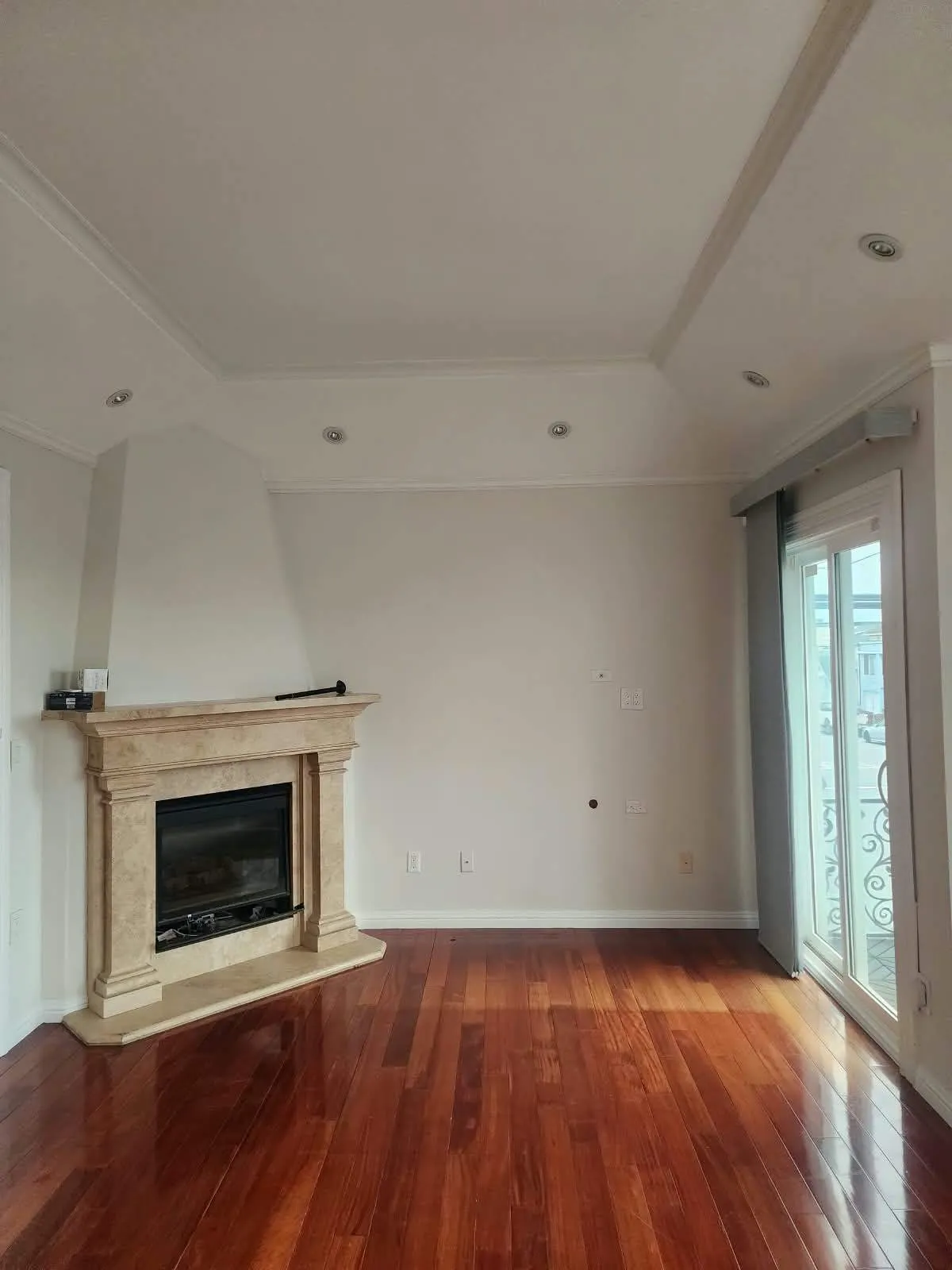 Gallery image 7