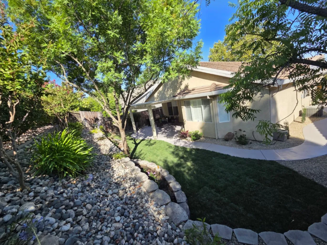 Gallery image 68