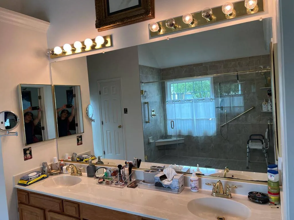Gallery image 16