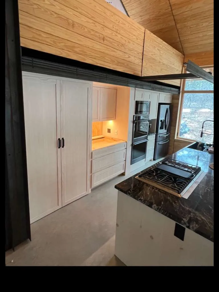 Gallery image 98