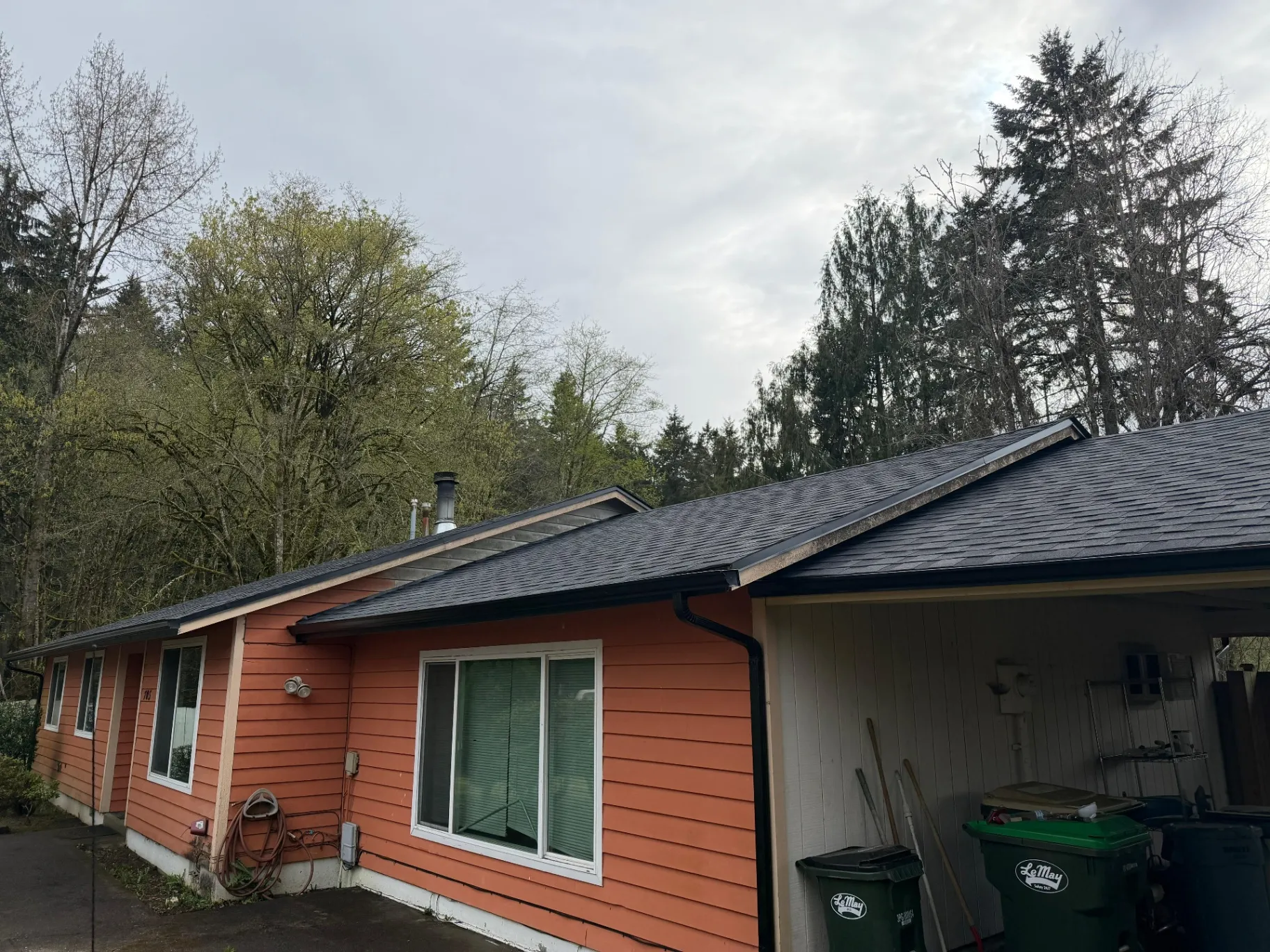 The Great Roofing & Gutters LLC