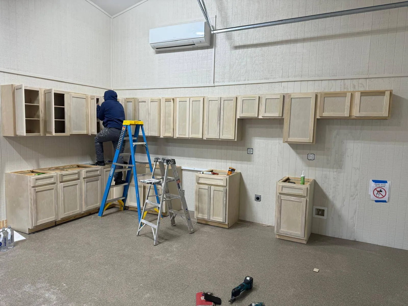 Gallery image 0
