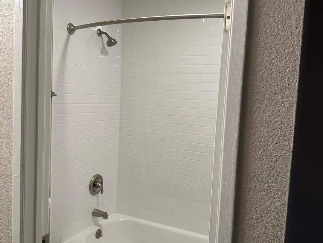 Gallery image 13