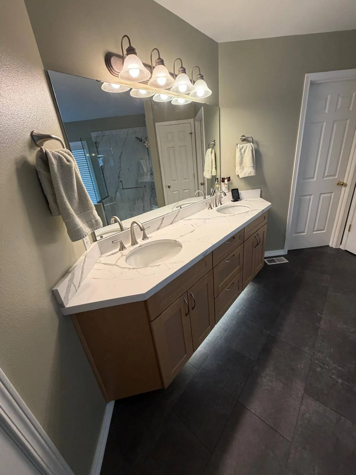 Gallery image 9