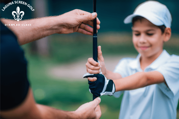 Phân loại theo chất liệu của grip golf 