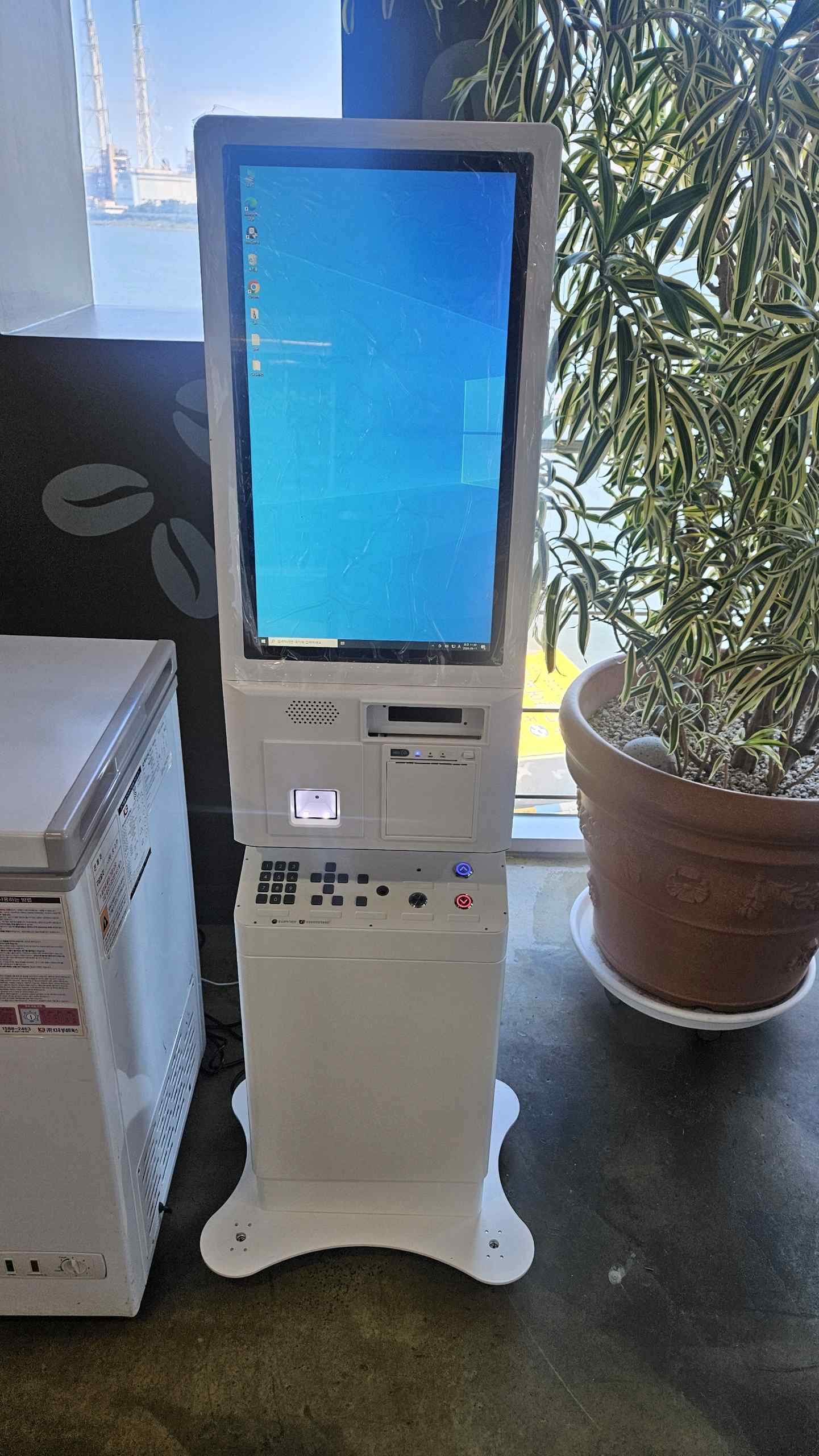 두빛나래협동조합 배리어프리 키오스크 설치 후