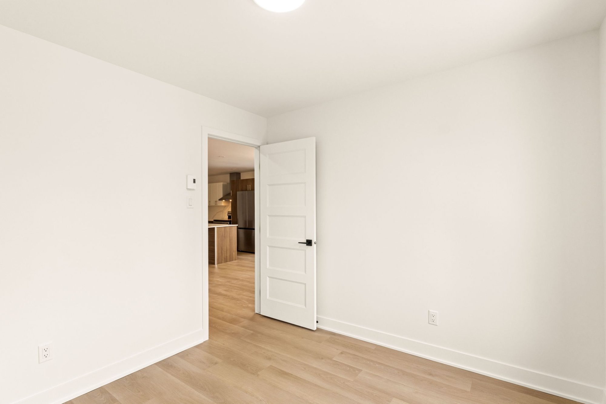 NEW 5 1/2 For Rent photo