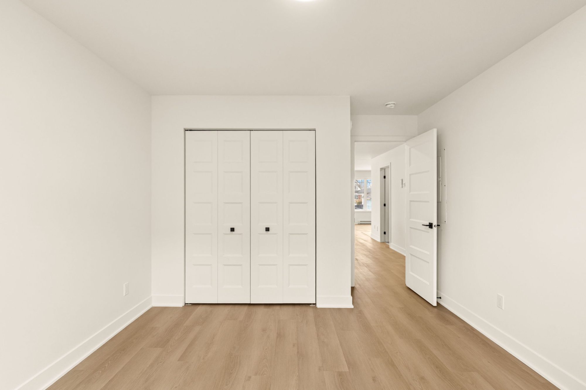 NEW 4 1/2 For Rent photo