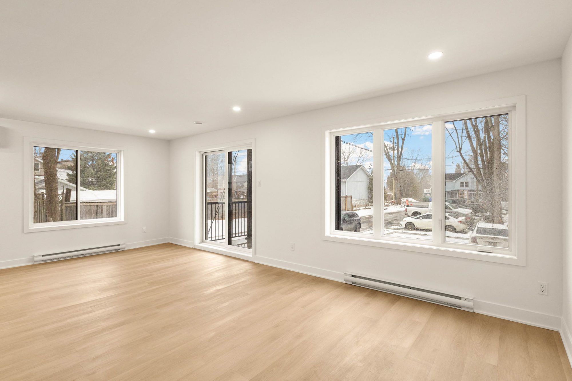 NEW 4 1/2 For Rent photo