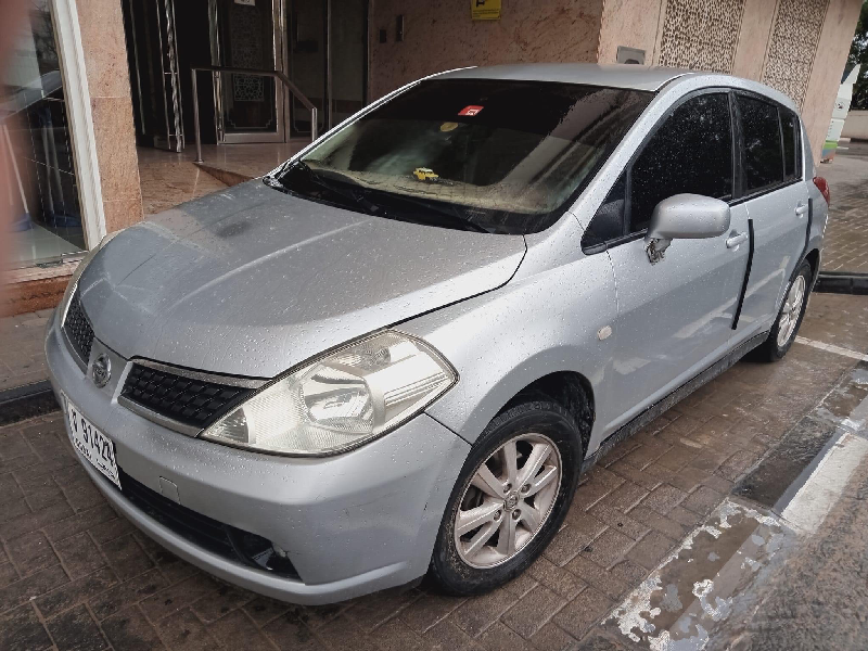 Nissan Tiida 2007