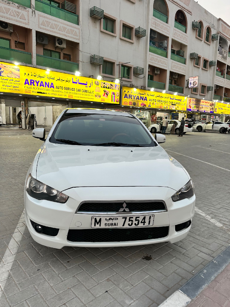 Mitsubishi lancer 2016 GCC