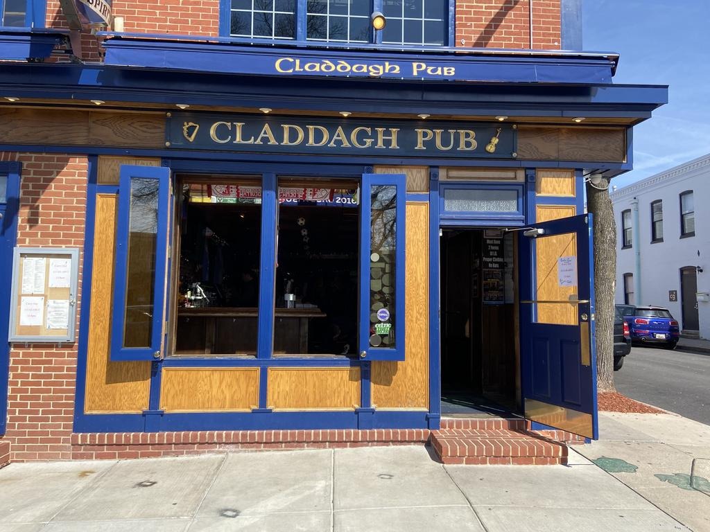 Claddagh Pub Image