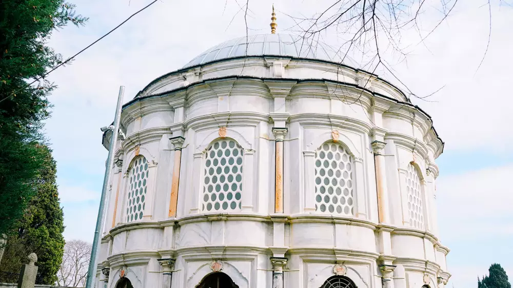 Mihrişah Sultan Shrine