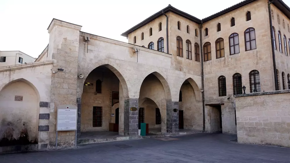 Tekke Mosque