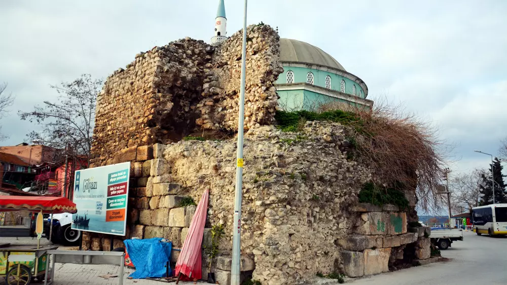 Gölyazı Inner Castle and City Walls 