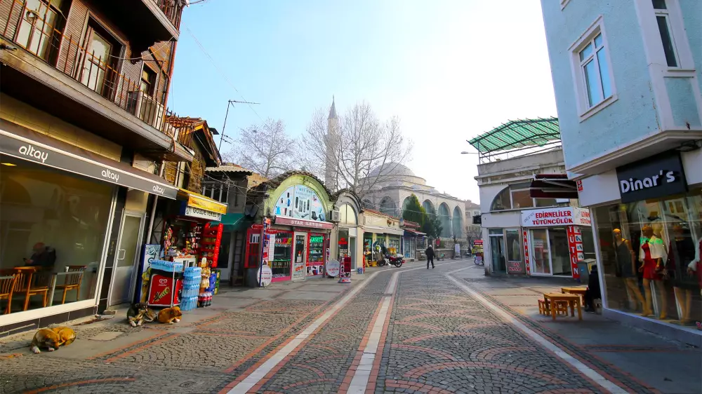 Saraçlar Caddesi