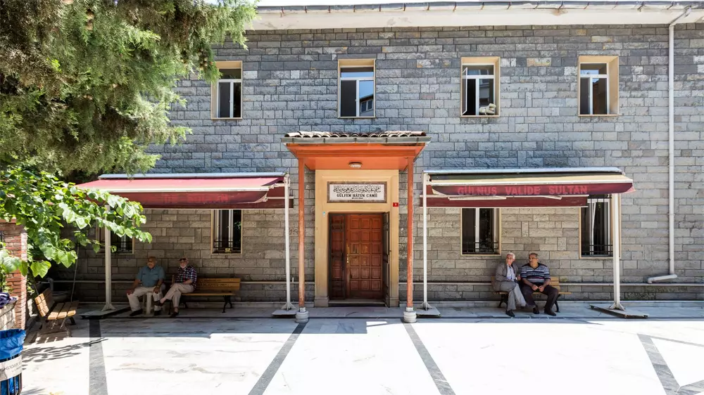 Gülfem Hatun Mosque