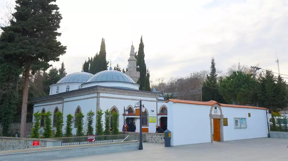 Ahi Evren Dede Mosque