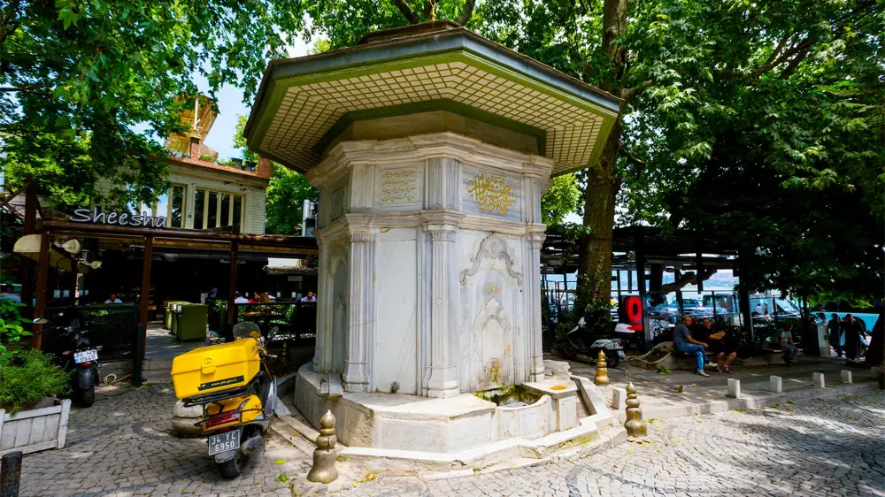 Meydan (Freestanding) Fountain of Abdulhamid I Khan 