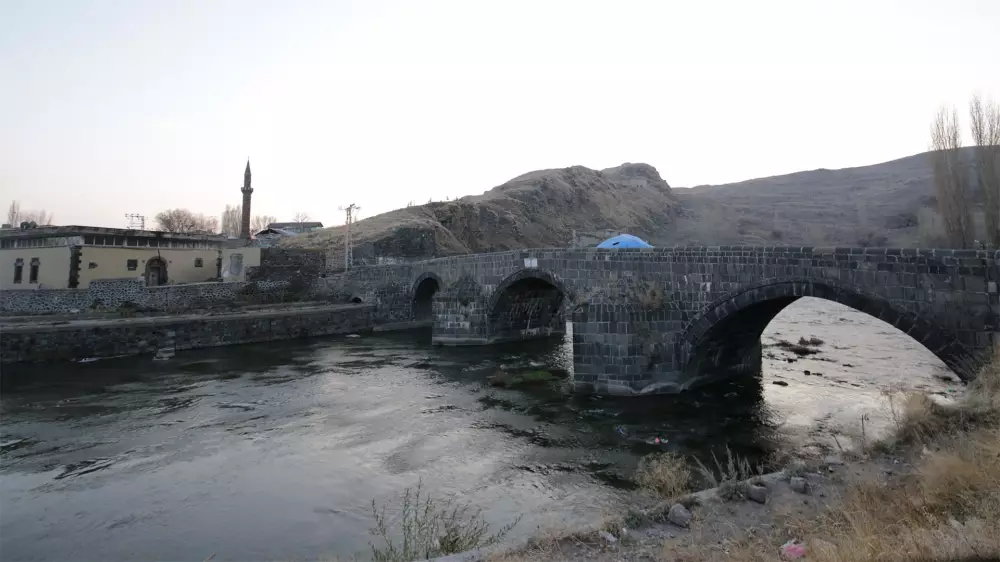 Каменный Мост -Таш Кепрю