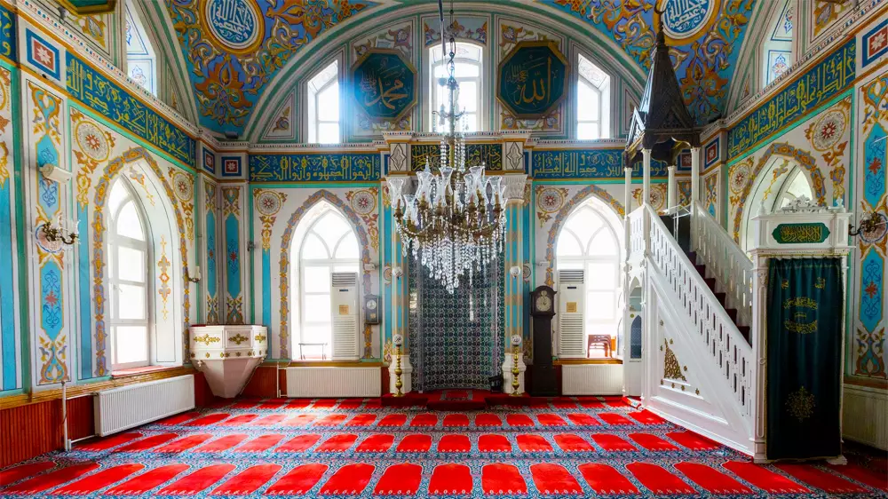 Zühtü Paşa Moschee