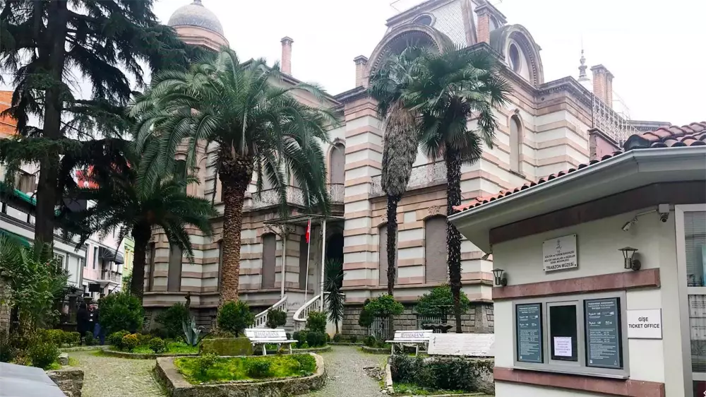 Trabzon Müzesi (Kostaki Konağı)