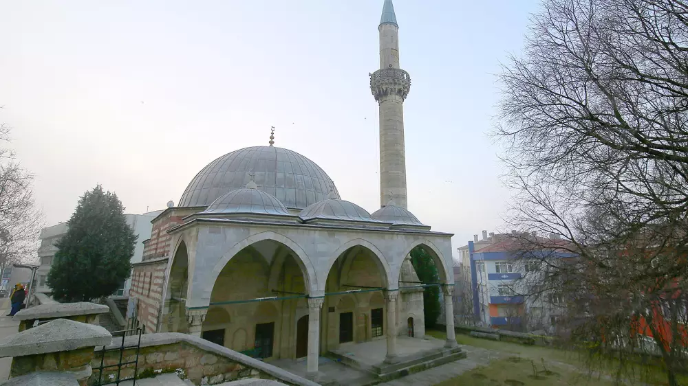 Defterdar Camii