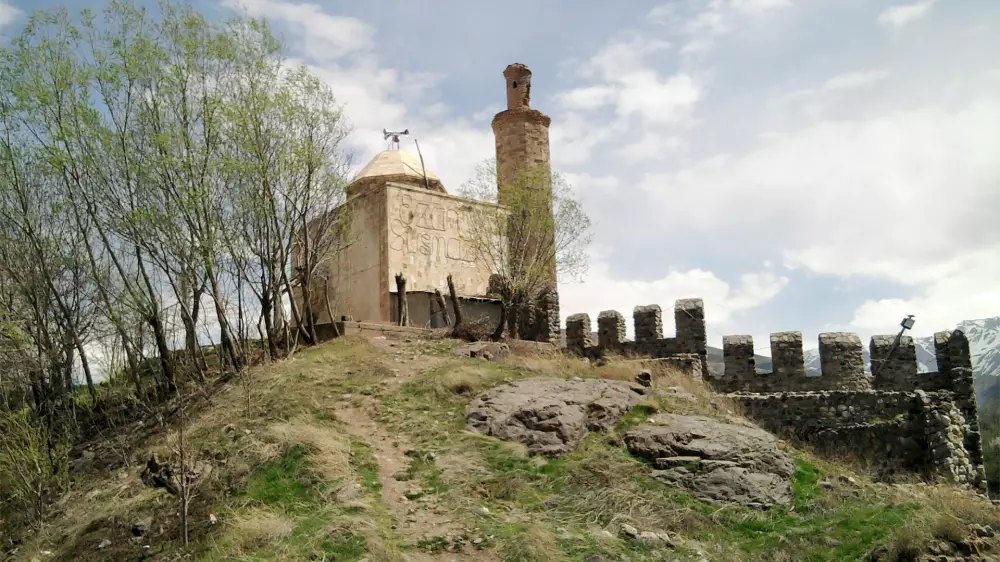 Ispir Castle