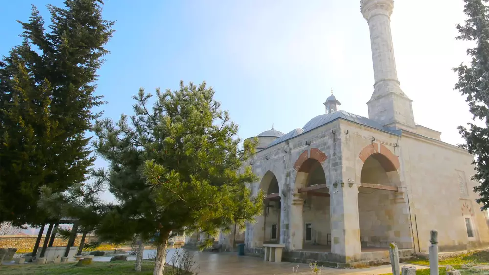 Muradiye Camii