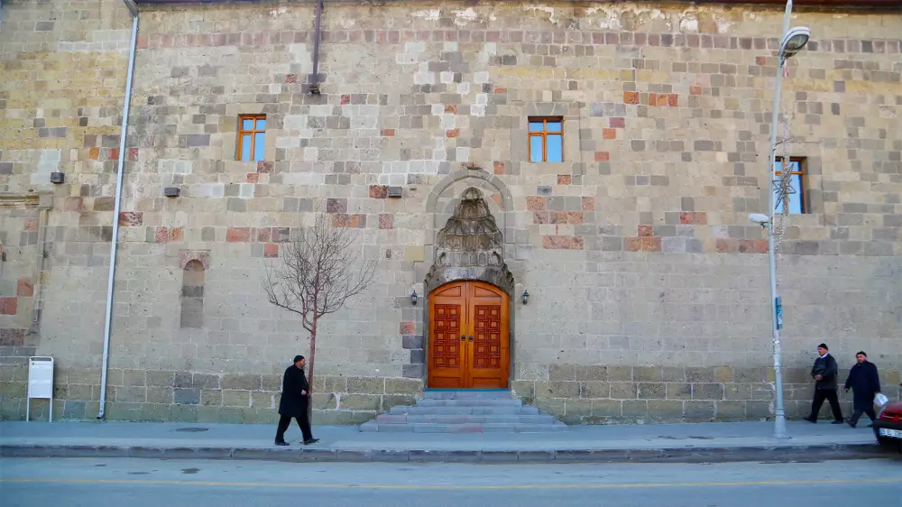 Ulu Moschee