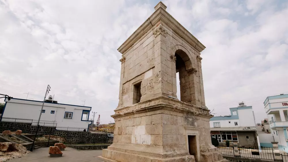 Elif Mausoleum