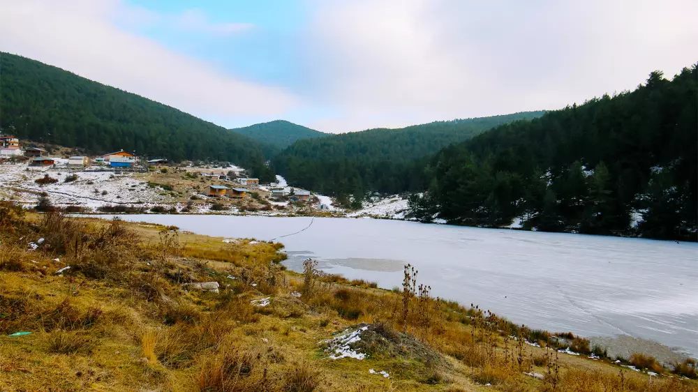 Eğriova Plateau