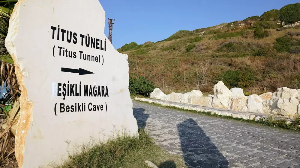 Titus Felsen Tunnel