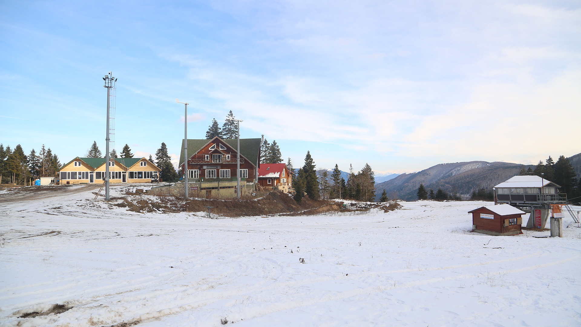 Atabarı Ski Center und Mersivan Plateau