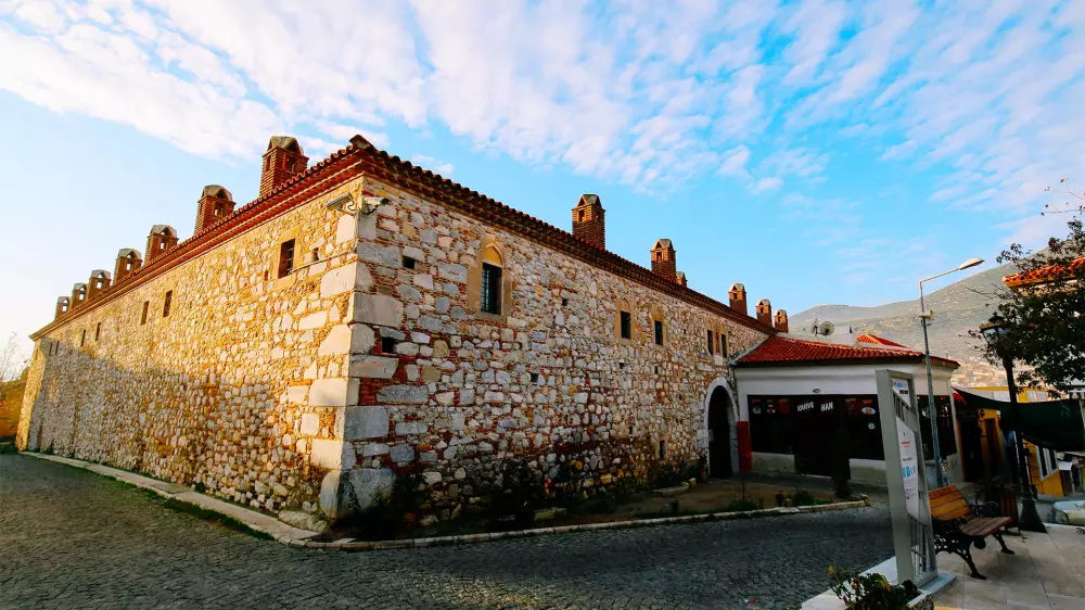 Çöllüoğlu Inn