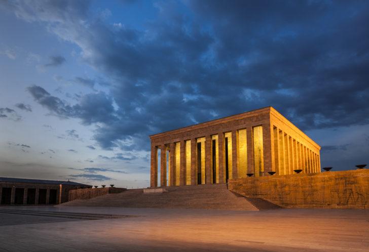 ankaranin-kalbine-yolculuk-anitkabir